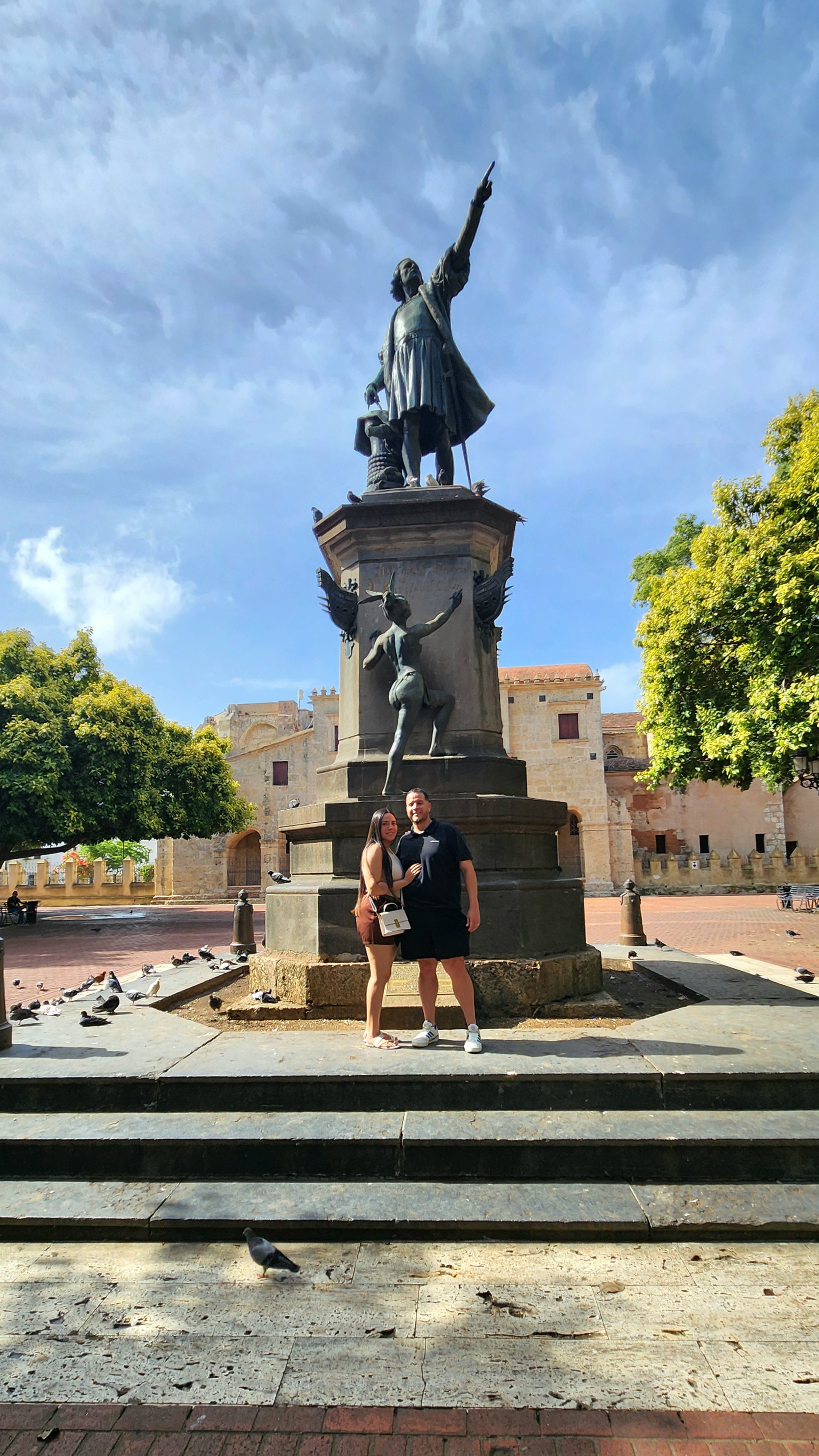 Jorge García guiding travelers in Old San Juan